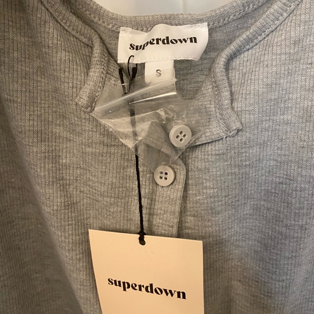 Gray Ribbed Mini - image 2